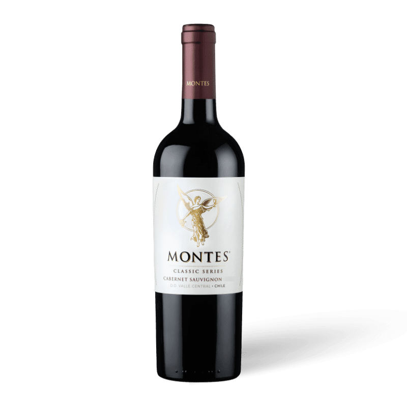 Montes Classic Cabernet Sauvignon bottle